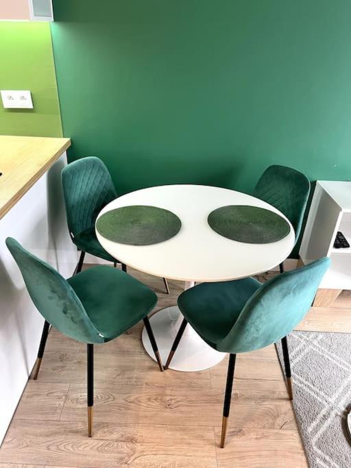 Place For You! Platz Fur Dich! Krakow Ngoại thất bức ảnh
