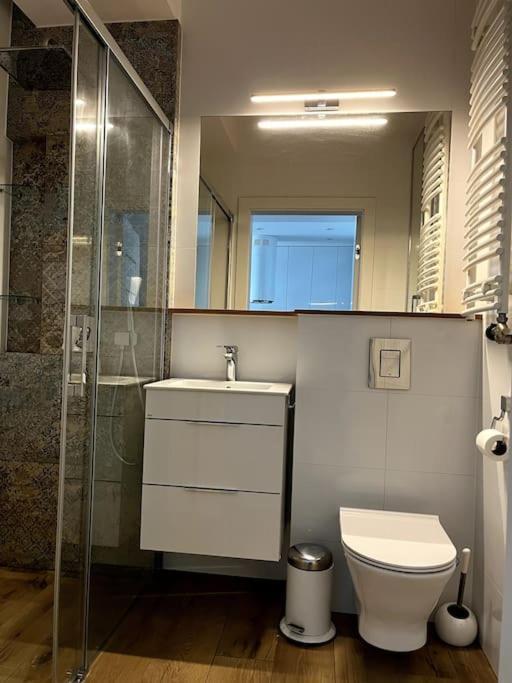 Place For You! Platz Fur Dich! Krakow Ngoại thất bức ảnh